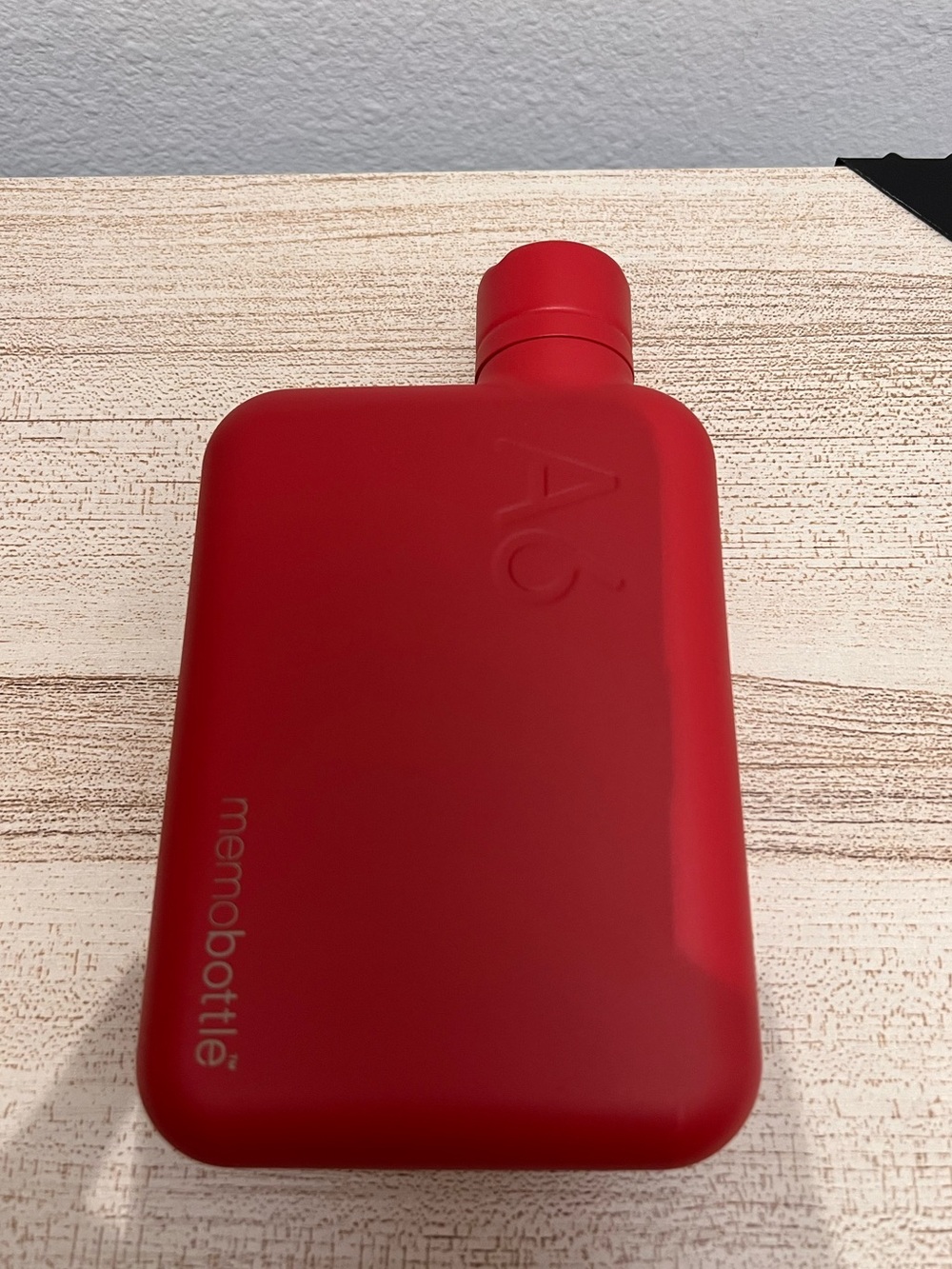 A6 memobottle